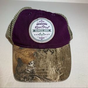 NWT RealTree Camo trucker hat